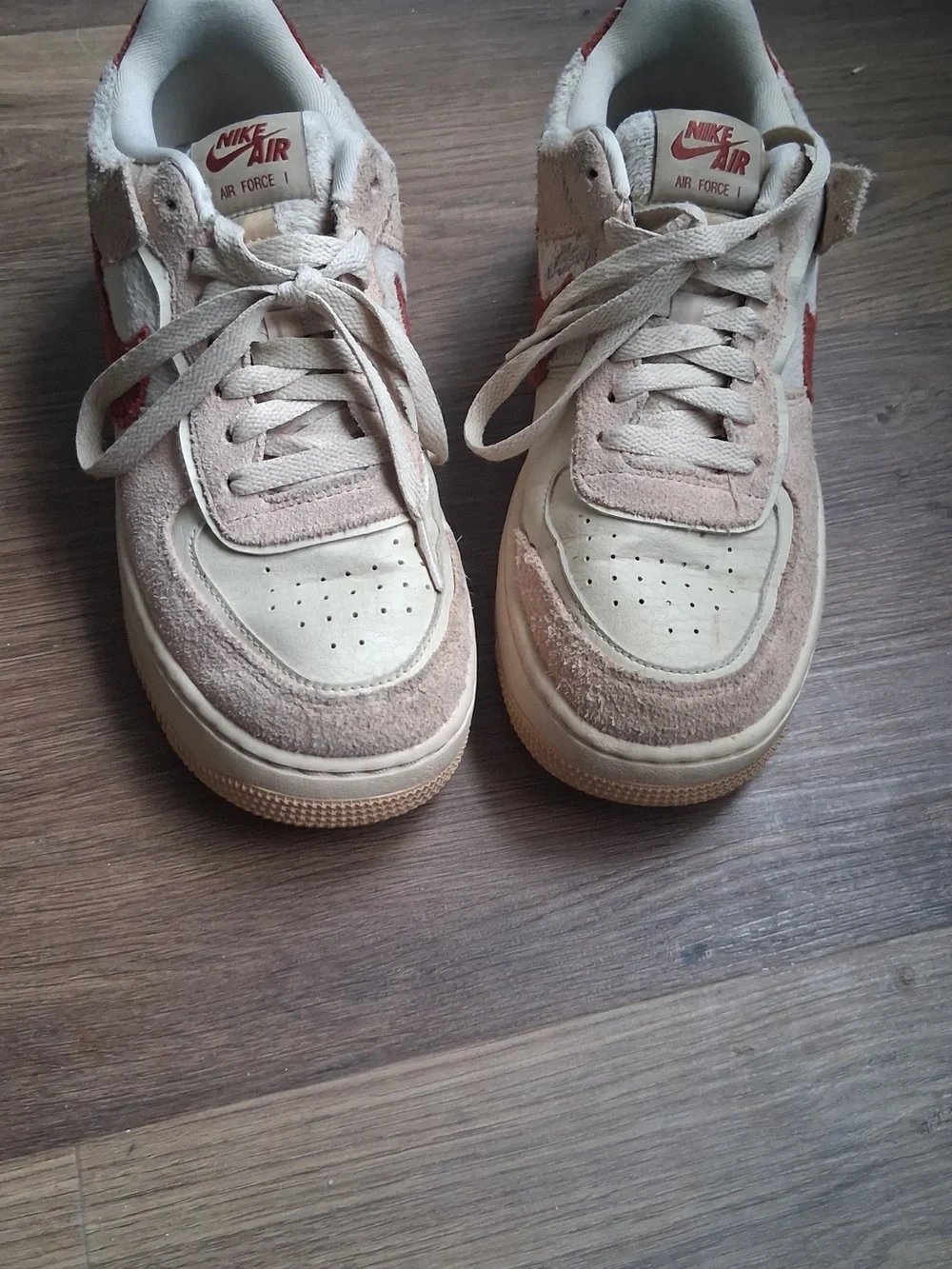 Nike Air Force 1 Sneakers in Cream and Red